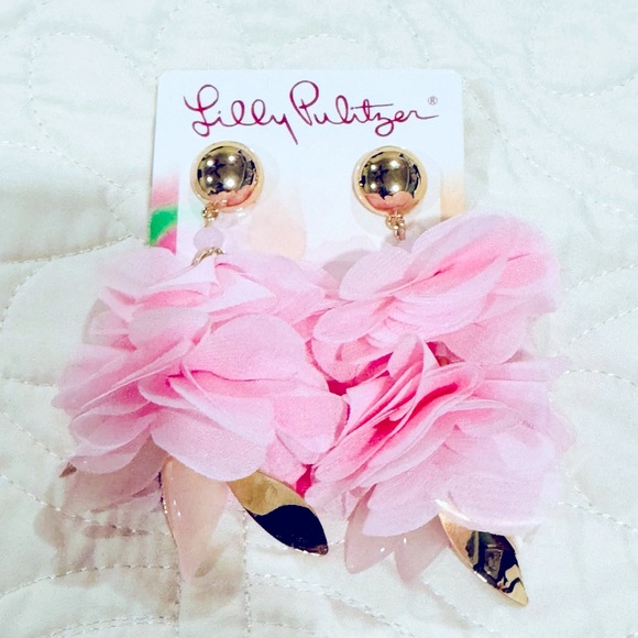 Lilly Pulitzer Light Pink Cascading Petal Earrings NEW - Picture 2 of 4